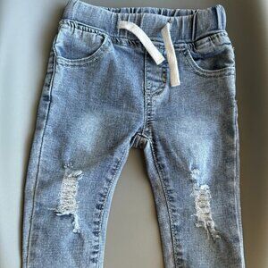 Little Bipsy Distressed Jeans